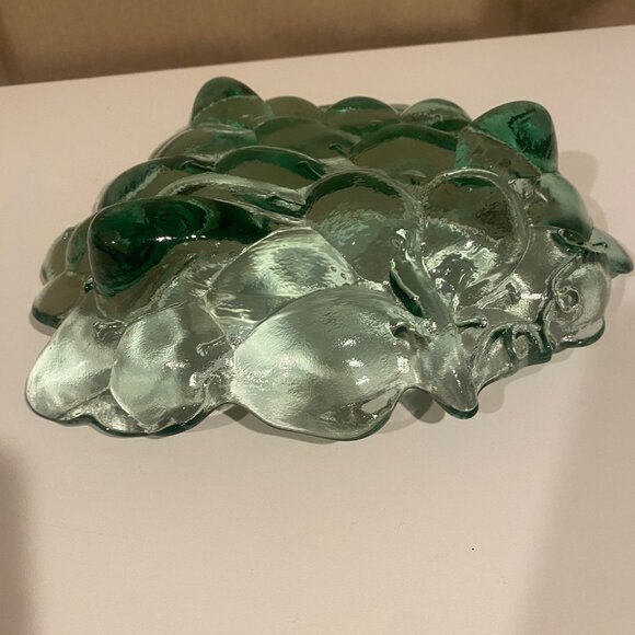 Vintage MCM Recycled Glass Green Grape Serving‎ Plate | 10" x 9" - Picture 4 of 4